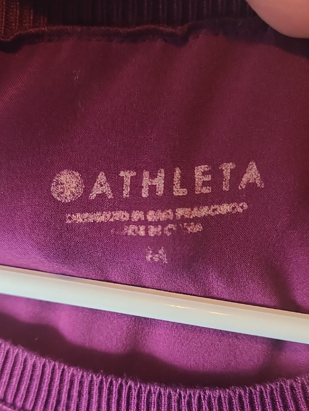 Athleta  Rincon Dress in a purple magenta color. Size Med - Picture 3 of 5